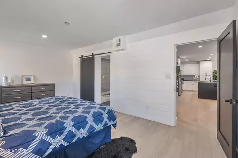4228 E Flower St, Phoenix, AZ 85018 photo 9