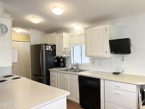 5735 E Mcdowell Rd #107, Mesa, AZ 85215 photo 9