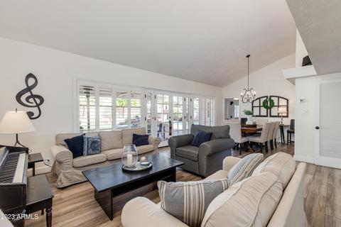 226 E Mclellan Blvd, Phoenix, AZ 85012 photo 10