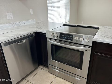 402 E Westchester Dr, Tempe, AZ 85283 photo 9
