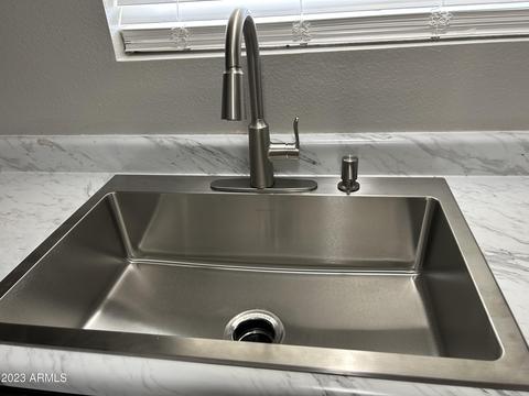 402 E Westchester Dr, Tempe, AZ 85283 photo 5