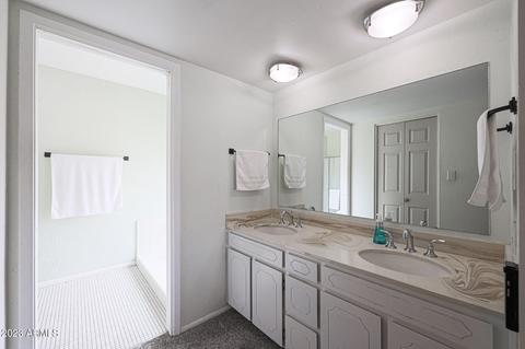 3136 E Ocotilla Ln, Phoenix, AZ 85028 photo 10