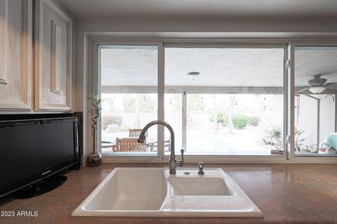3136 E Ocotilla Ln, Phoenix, AZ 85028 photo 23