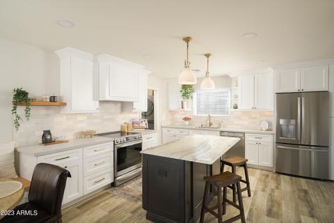 32 E Pebble Beach Dr, Tempe, AZ 85282
