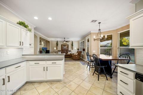 5652 E Grove Cir, Mesa, AZ 85206 photo 13