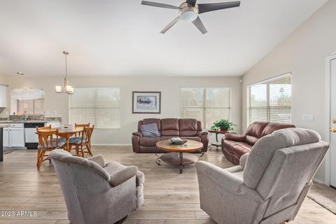 4527 E Mossman Rd, Phoenix, AZ 85050 photo 9