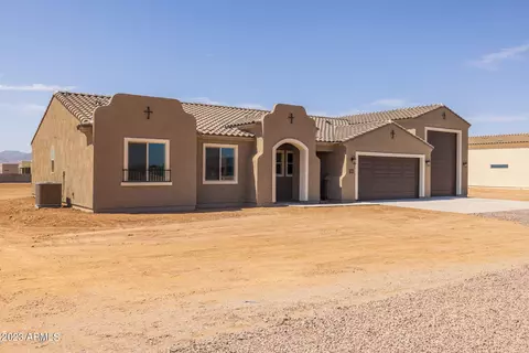 22003 W Blue Sky Dr, Wittmann, AZ 85361