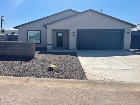 2011 E St Catherine Ave, Phoenix, AZ 85042 photo 1