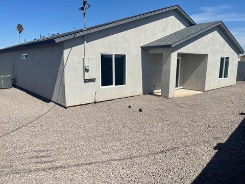 2011 E St Catherine Ave, Phoenix, AZ 85042 photo 4
