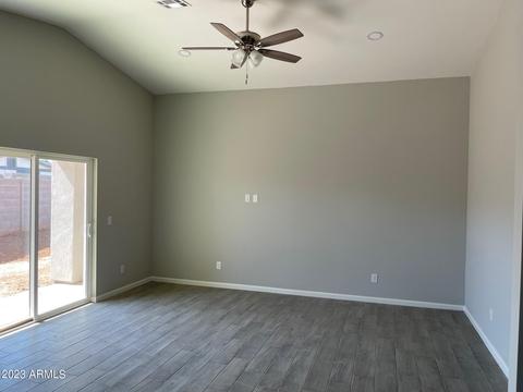 2011 E St Catherine Ave, Phoenix, AZ 85042 photo 11
