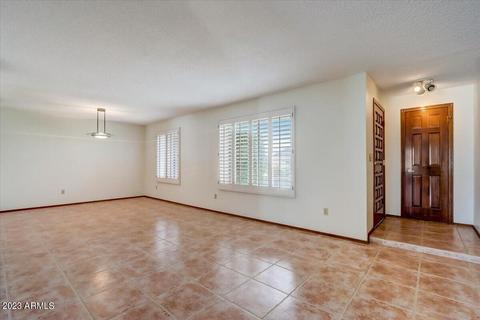 910 E Morrow Dr E, Phoenix, AZ 85024 photo 6