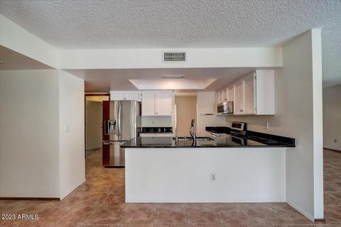 910 E Morrow Dr E, Phoenix, AZ 85024 photo 14