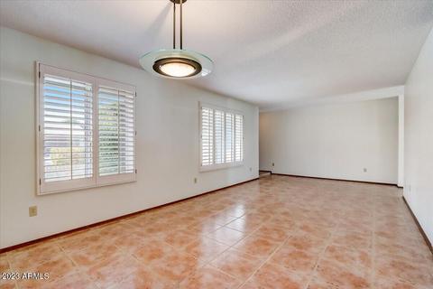 910 E Morrow Dr E, Phoenix, AZ 85024 photo 9