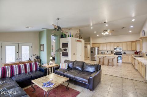 5513 E Holmes Ave, Mesa, AZ 85206 photo 9