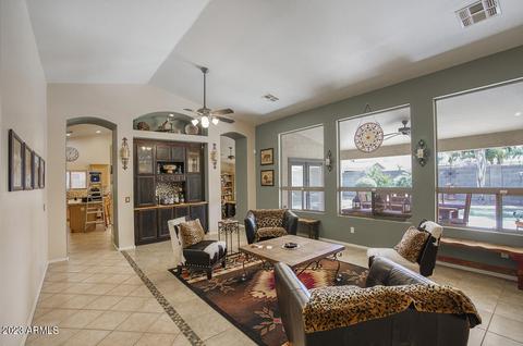 5513 E Holmes Ave, Mesa, AZ 85206 photo 4