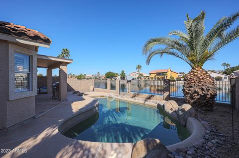 7732 W Julie Dr, Glendale, AZ 85308