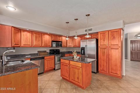 1229 E Beverly Ln, Phoenix, AZ 85022 photo 11