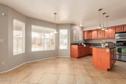 1229 E Beverly Ln, Phoenix, AZ 85022 photo 9