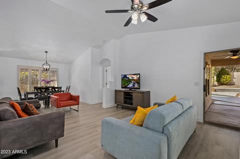 4724 E Gatewood Rd, Phoenix, AZ 85050 photo 8