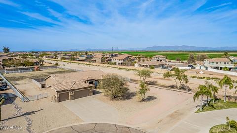 232 E Rosebud Dr, San Tan Valley, AZ 85143