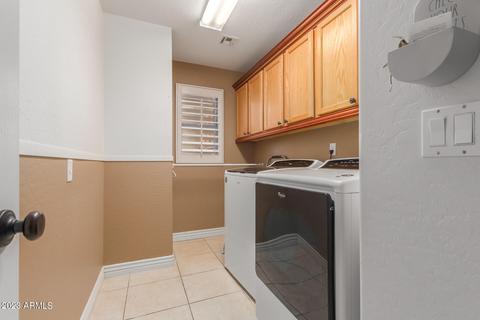 25634 N Singbush Loop, Phoenix, AZ 85083 photo 36