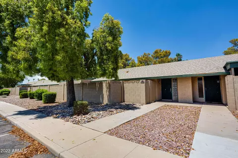 17659 N Lindner Dr, Glendale, AZ 85308