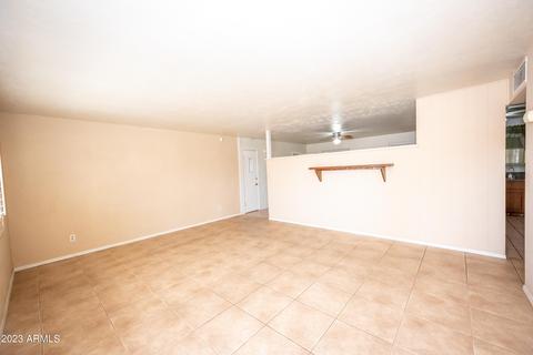 3101 N 40th Ln, Phoenix, AZ 85019 photo 6