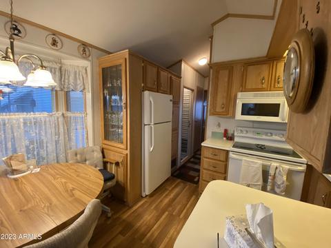 1650 W Yuma Ave, Apache Junction, AZ 85119 photo 6