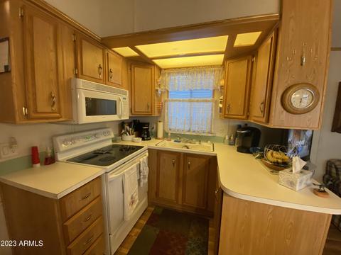 1650 W Yuma Ave, Apache Junction, AZ 85119 photo 5