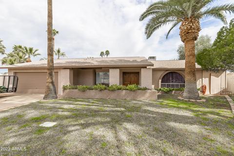 2227 S Revere Cir, Mesa, AZ 85210