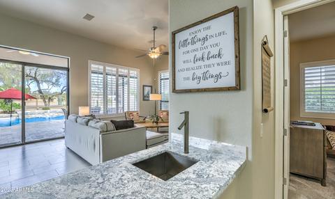 5254 E Hashknife Rd, Phoenix, AZ 85054 photo 8