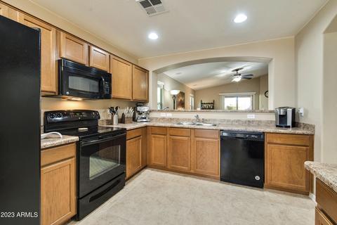 4032 E Maplewood St, Gilbert, AZ 85297 photo 7