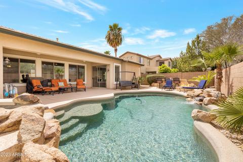 17996 W Mauna Loa Ln, Surprise, AZ 85388