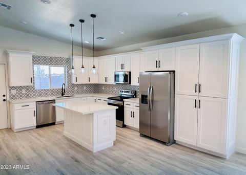 32001 N Walnut St, Wittmann, AZ 85361