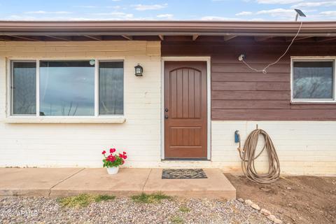 112 Mohave Dr, Bisbee, AZ 85603 photo 4