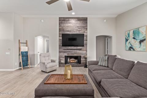 3360 E Kelton Ln, Phoenix, AZ 85032 photo 13