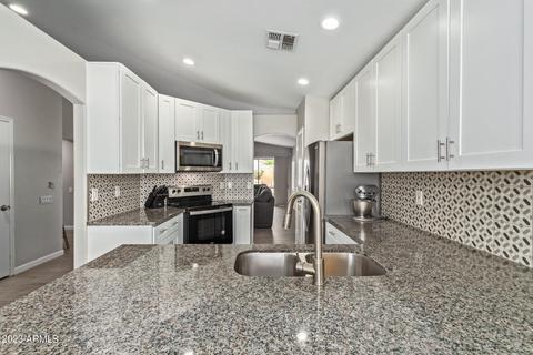 3360 E Kelton Ln, Phoenix, AZ 85032 photo 5