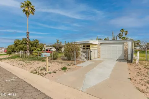 347 S Gold Dr, Apache Junction, AZ 85120 photo 3