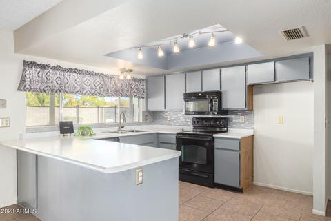 2466 E John Cabot Rd, Phoenix, AZ 85032 photo 11