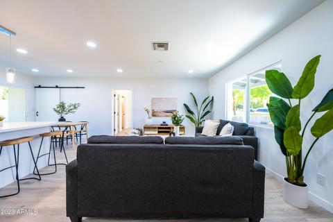 3532 E Flower St, Phoenix, AZ 85018 photo 7