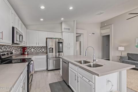 7213 E Medina Ave, Mesa, AZ 85209 photo 3