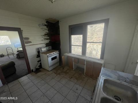871 N Sutherland St, Globe, AZ 85501 photo 12
