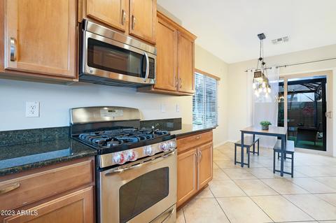 3956 E Cat Balue Dr, Phoenix, AZ 85050 photo 14