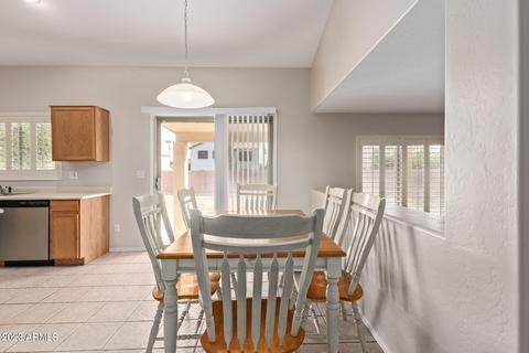 10249 E Capri Ave, Mesa, AZ 85208 photo 5