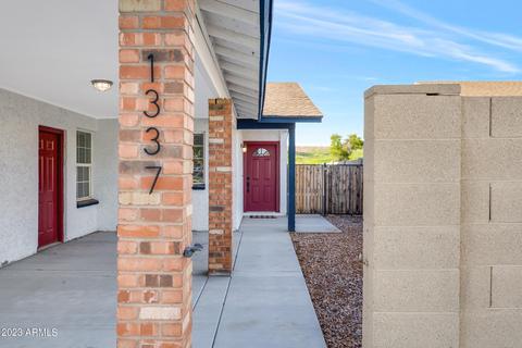 1337 E Hopi Cir, Mesa, AZ 85204 photo 2