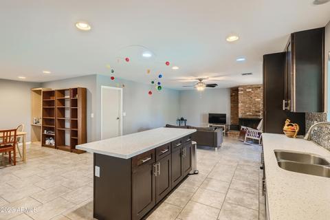 719 E Campus Dr, Tempe, AZ 85282 photo 8