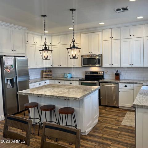 459 N Pheasant Dr, Gilbert, AZ 85234 photo 2