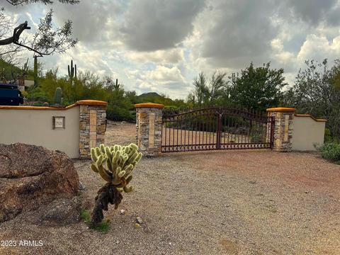 7521 Eagle Crest Dr #2, Mesa, AZ 85207