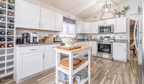 3145 E Kerry Ln, Phoenix, AZ 85050 photo 7