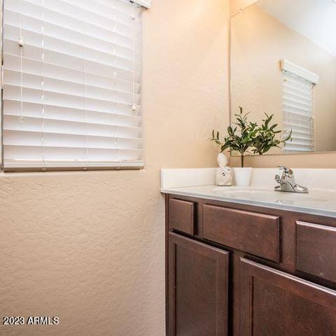 152 E Catclaw St, Gilbert, AZ 85296 photo 9